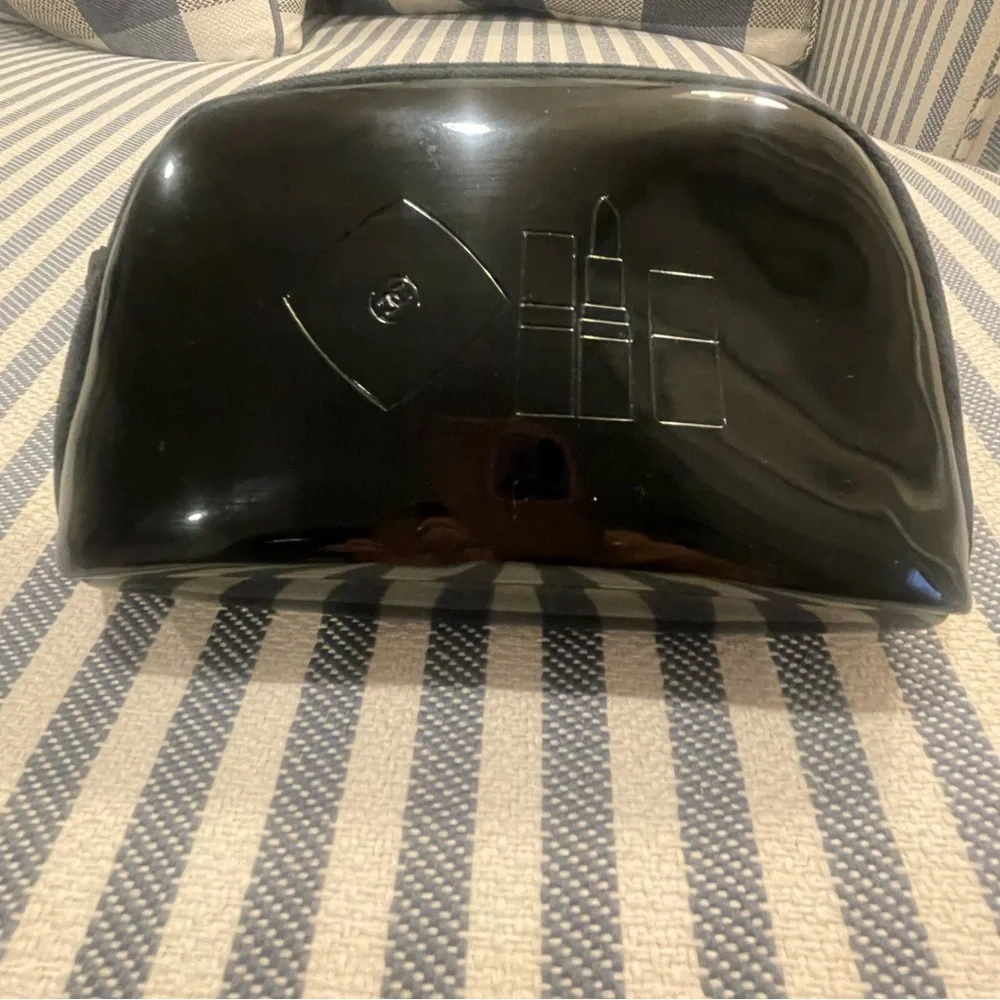 CHANEL Glossy Black Cosmetic Pouch